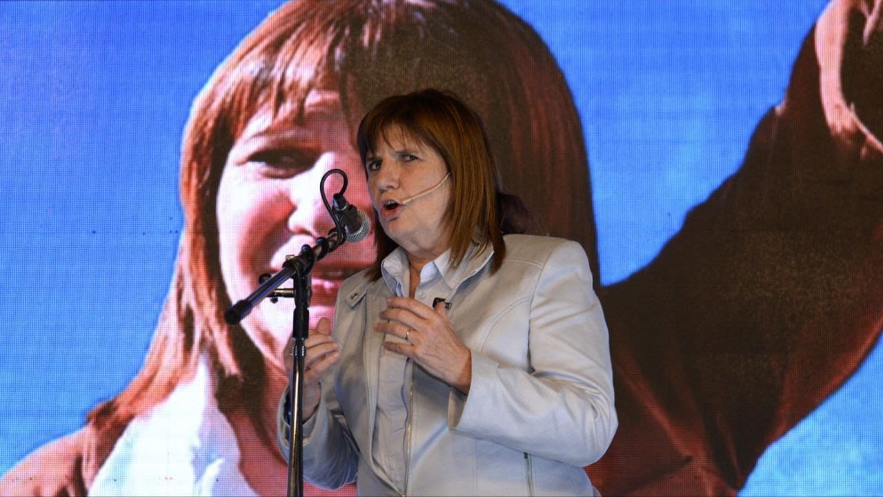 Patricia Bullrich encabezo un acto ante fiscales de todo el país