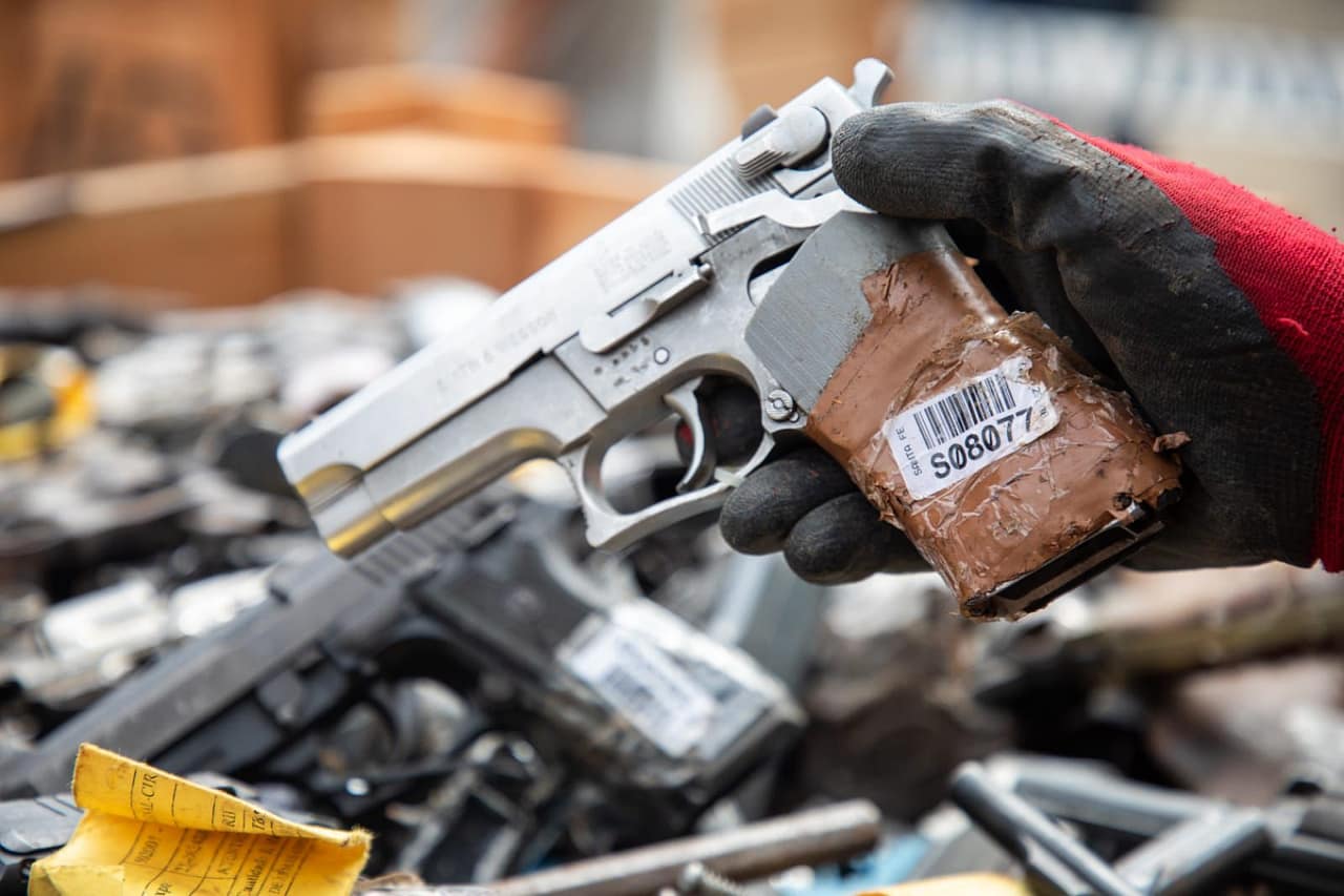 26c74d72-eef0-4471-bb67-402f45a3a076