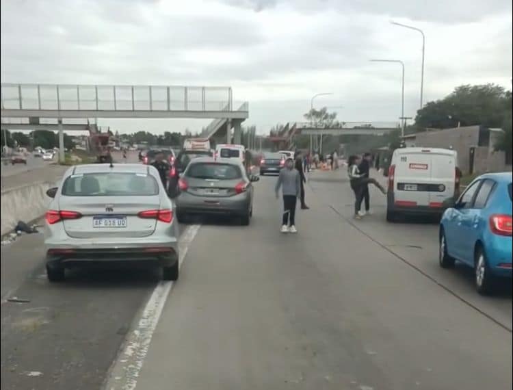 GABRIEL POLLIO: "En la provincia de Buenos Aires el peaje lo cobran los bandalos"