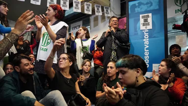 "Tendrán Consecuencias": La respuesta de Adorni al ingreso de edificios públicos por parte de ATE