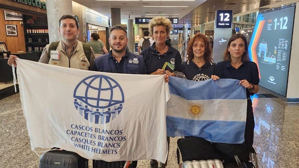 Argentina envió la misión humanitaria de Cascos Blancos a Egipto